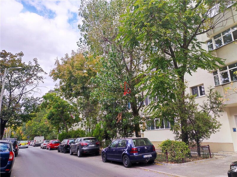 Doamna Ghica - Pancota Decomandat, hol in H, bloc 1991