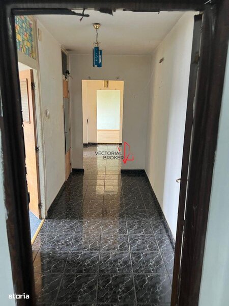 Doamna Ghica - Pancota Decomandat bloc 1991, reabilitat